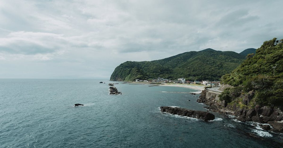 Breathtaking view of the coastline in Nishi-Izu, Shizuoka Prefecture, Japan. Perfect for nature and travel enthusiasts.