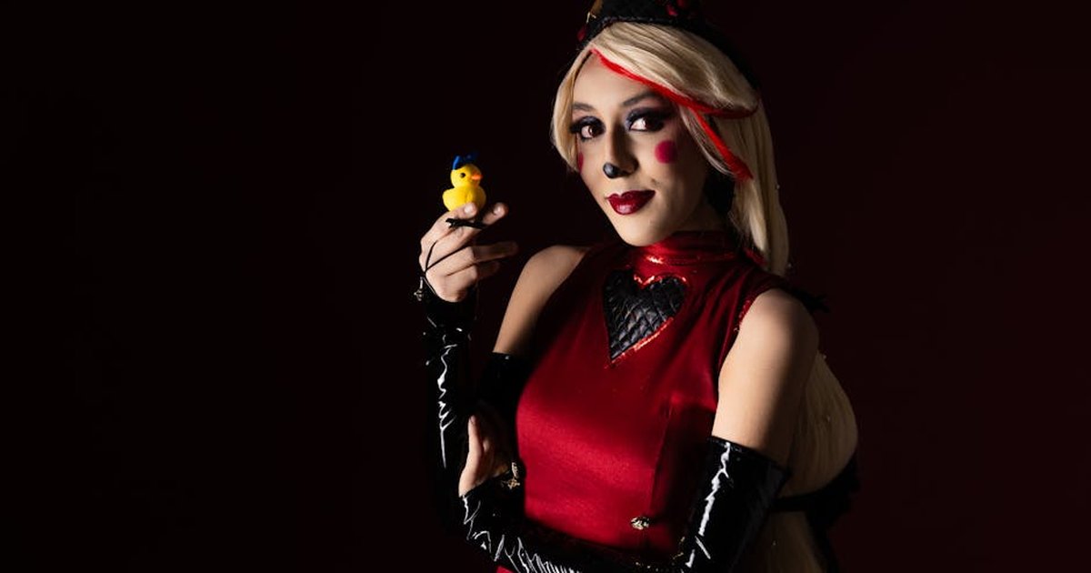 Colorful cosplay portrait in Mexico City featuring intricate makeup and costume design.