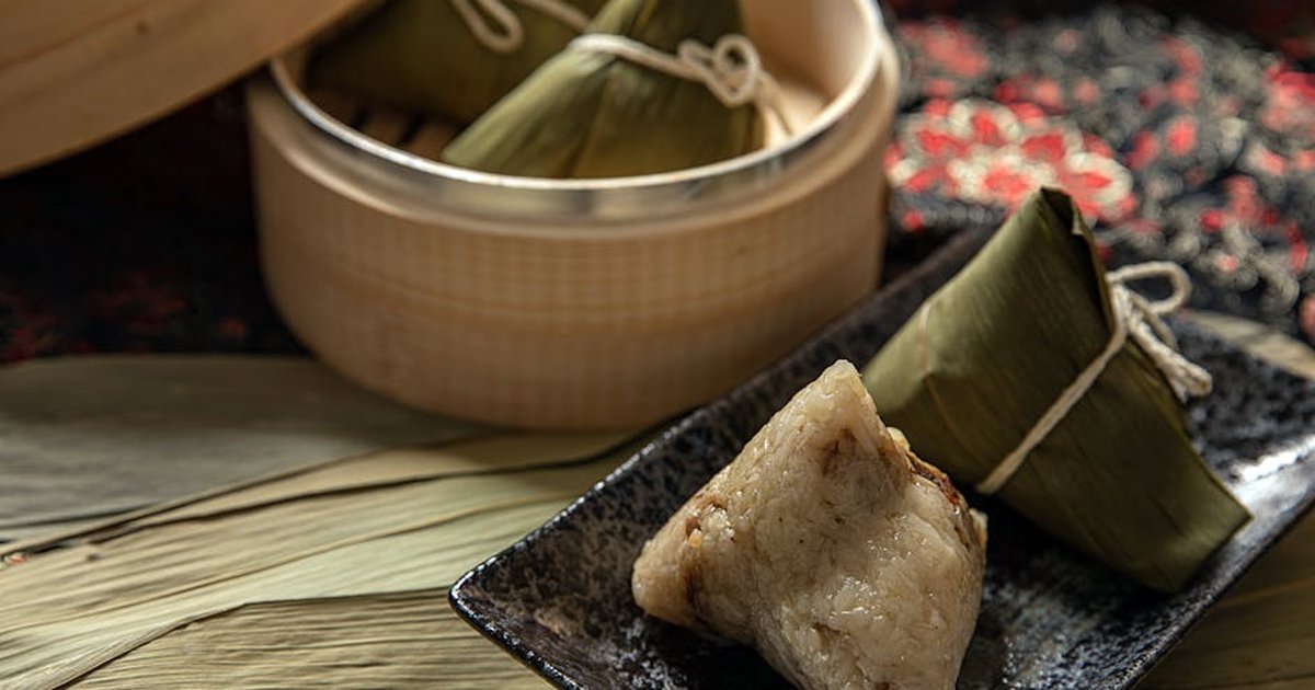 Delicious Taiwanese zongzi wrapped in bamboo leaves, showcasing traditional culinary craftsmanship.