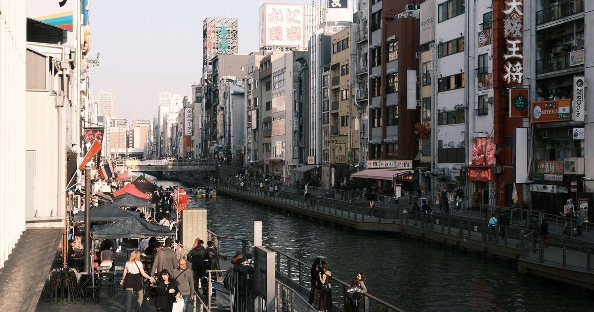 佳子さまのワンピース姿が話題！装いの特徴やブランドは？