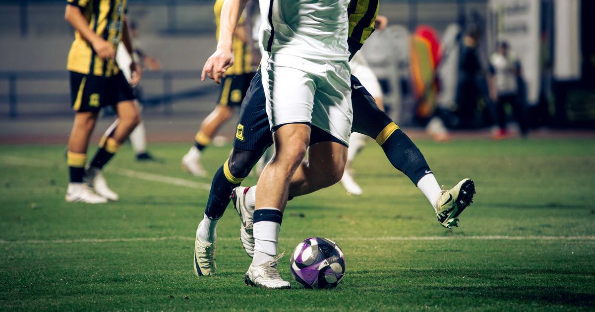サッカー日本代表が話題沸騰！W杯予選とメンバー選考の行方は？